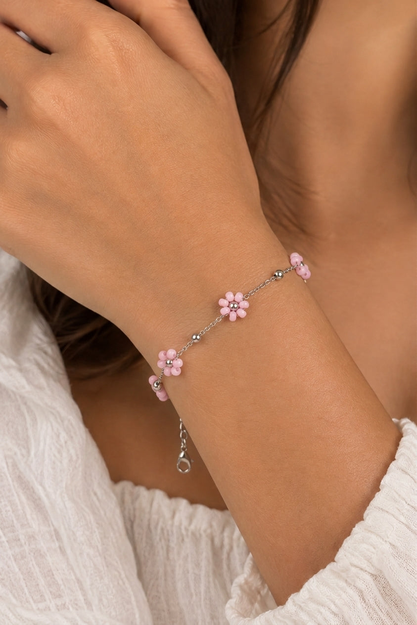 Bracelet Delicate Fleuri en Perles Rose